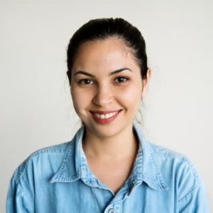 up-portrait-of-caucasian-woman-smiling-FQNC4Y3